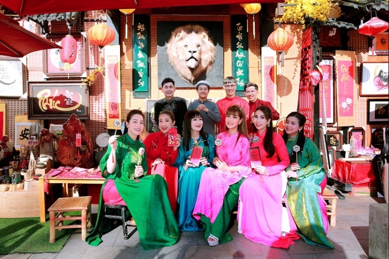 DÀN NGHỆ SĨ HỘI NGỘ MỪNG XUÂN TẠI PHỐ ÔNG ĐỒ – NVH THANH NIÊN