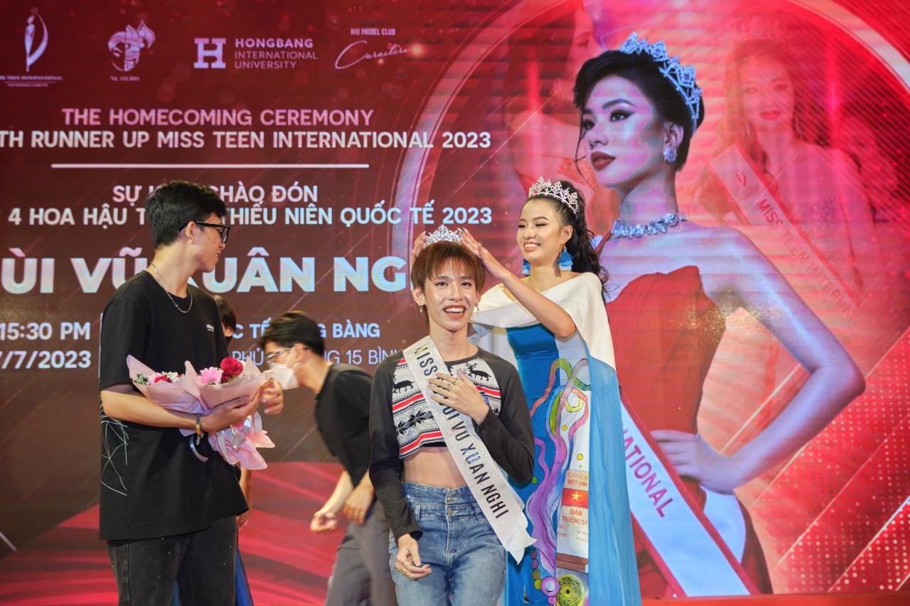 Bùi Vũ Xuân Nghi tổ chức homecoming sau 2 tuần đăng quang Á hậu 4 Miss Teen International 2023
