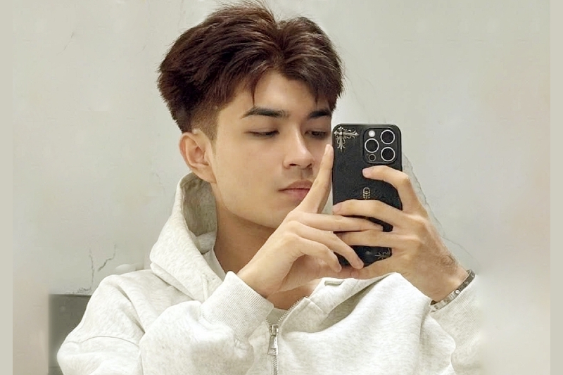 Bước ngoặt đầu tiên trên hành trình theo đuổi đam mê nghệ thuật của Dzy Dân  