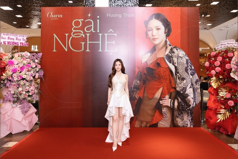 Hương Tràm lột xác với hình ảnh “gái NGHỆ”, biến quê hương Nghệ An thành một viện bảo tàng sống trong MV mới