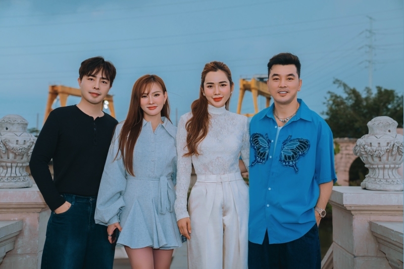 Thanh xuân 8X 9X trở lại: Ưng Hoàng Phúc, Thu Thuỷ tái hợp đánh dấu 23 năm tình bạn 